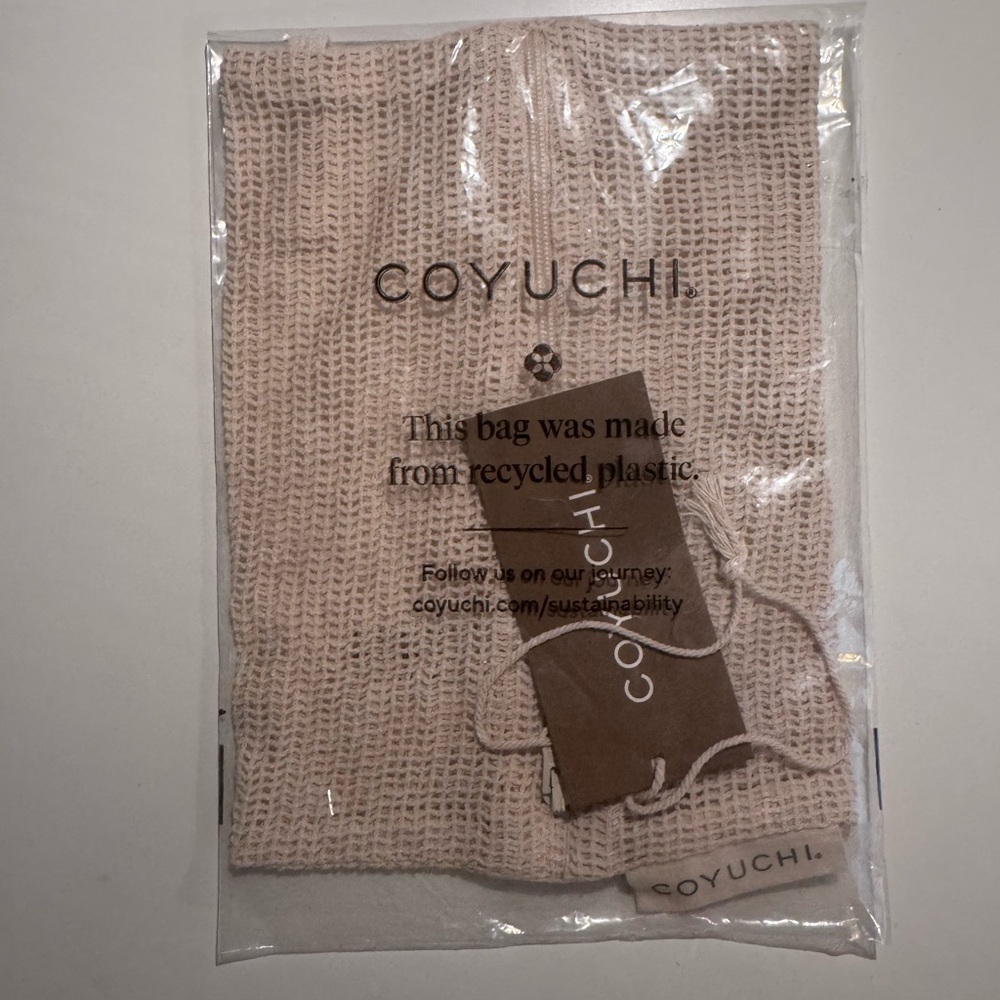 Coyuchi Conserve Organic Laundry Bag (10 of 13)
